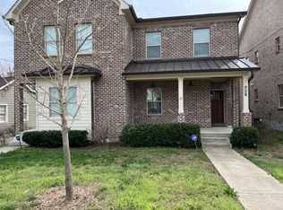 559 Moore Ave #B, Nashville, TN 37203
