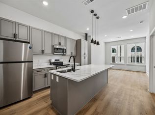 2010 Commerce St #B202, Dallas, TX 75201