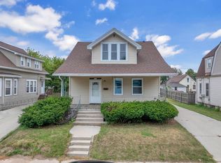 1534 Martin AVENUE, Sheboygan, WI 53083