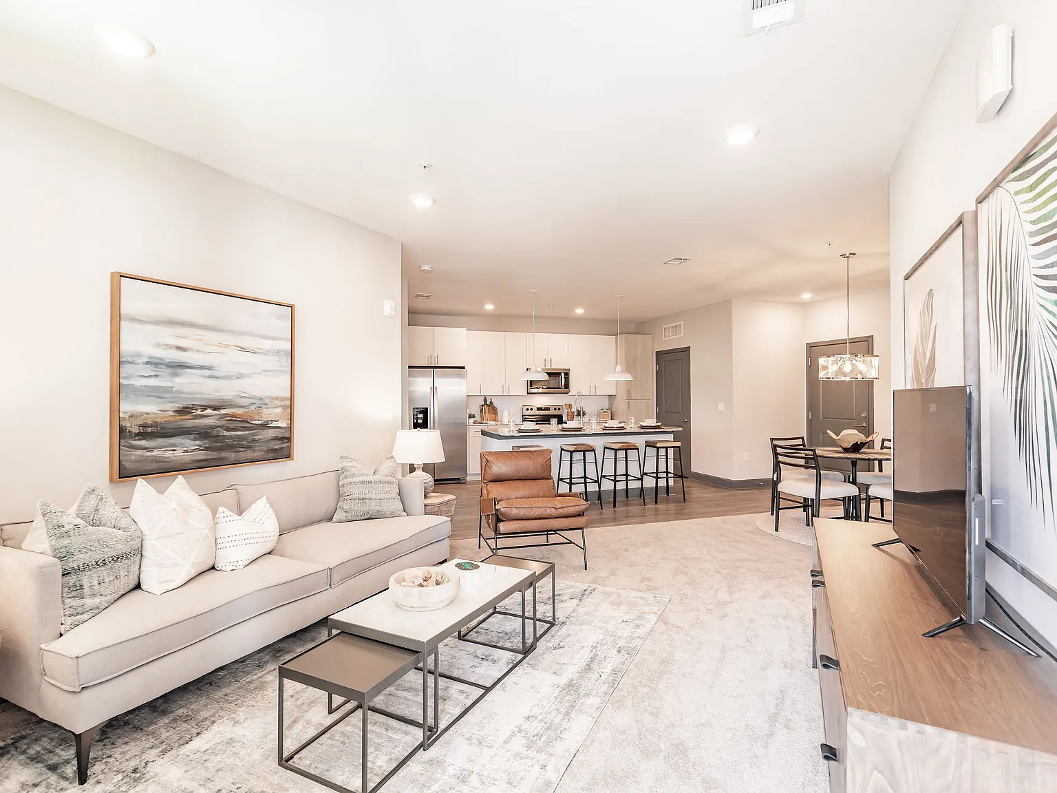 Harrison Apartments — Photo 4