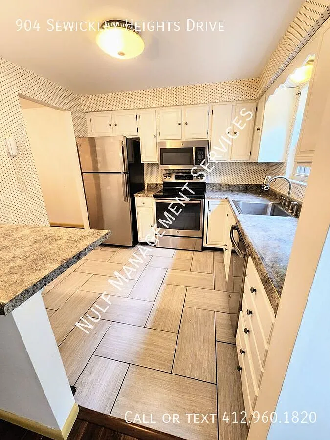 2 bed, 1.5 bath in Sewickley Heights — Photo 1