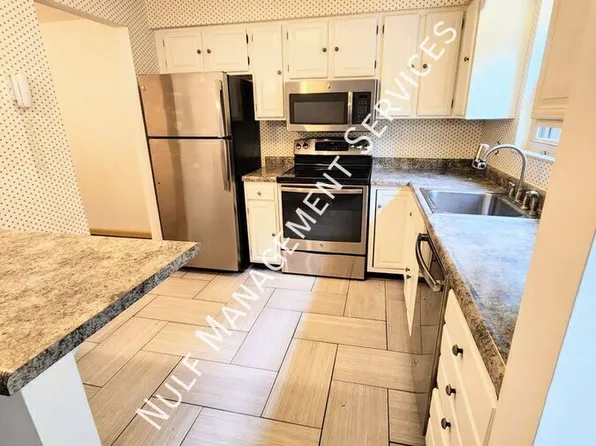 904 Sewickley Heights Dr, Sewickley, PA 15143