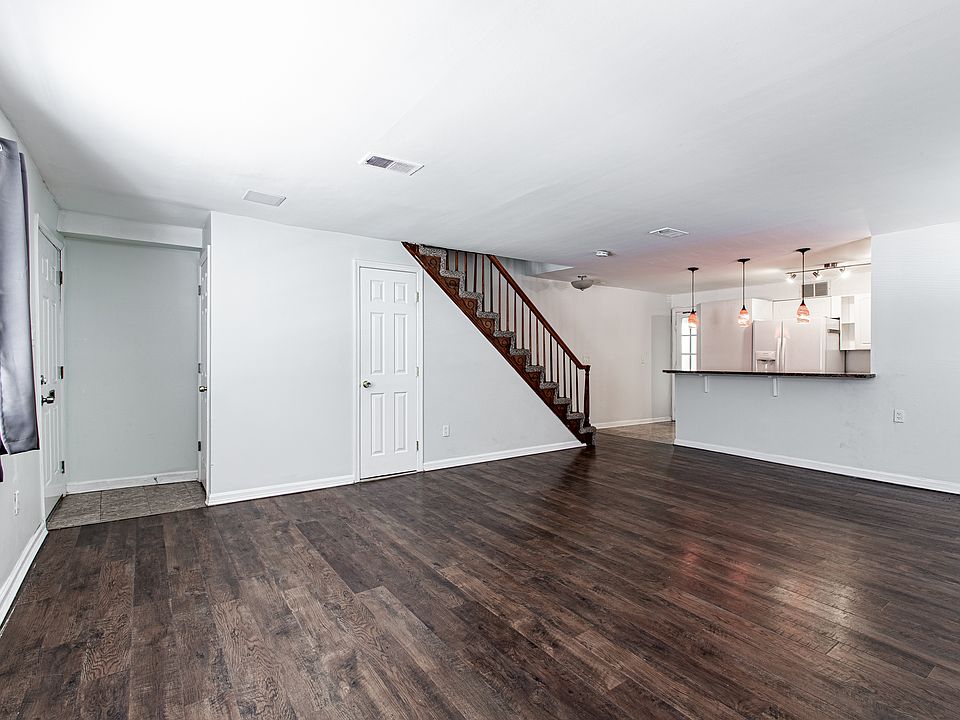 1st image of 432 N Patrick St