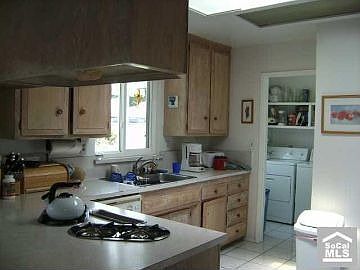 3rd image of 1753 N Ballad Dr