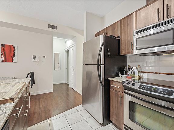 5th image of 10333 112th St NW #215