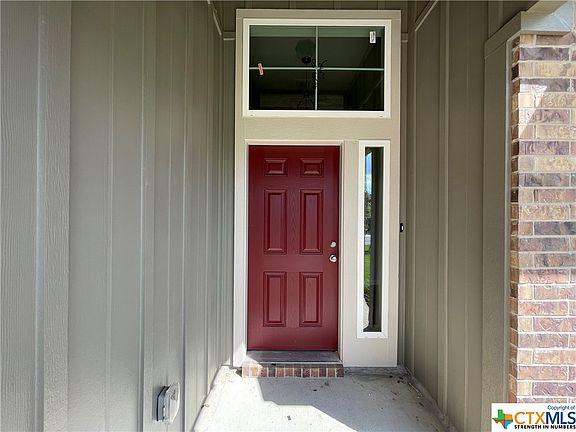 4th image of 1821 Holleman Dr