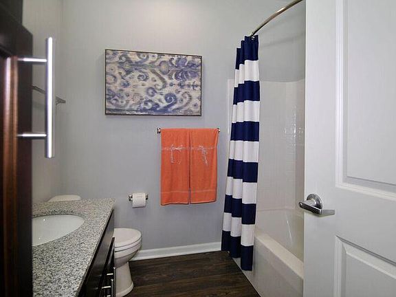 3rd image of 5081 Harbor House Ln APT 201
