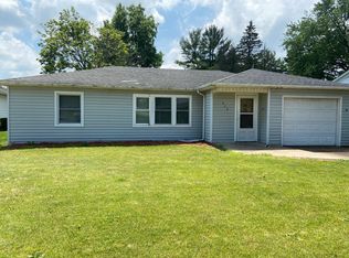 416 W Wood Ave, Peotone, IL 60468