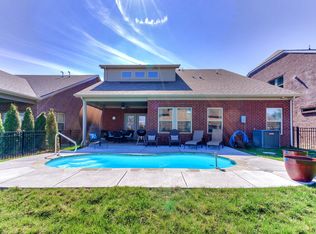 1007 Fenner Ln, Gallatin, TN 37066