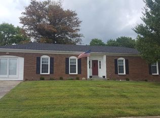 107 Redbud Ct, Nicholasville, KY 40356