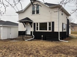 2004 Holland Rd, Appleton, WI 54911