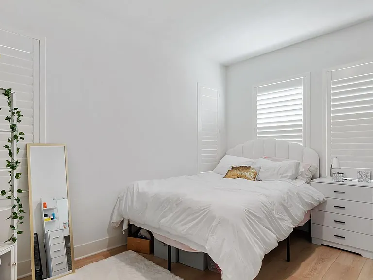15681 Rennyson Way — Photo 10