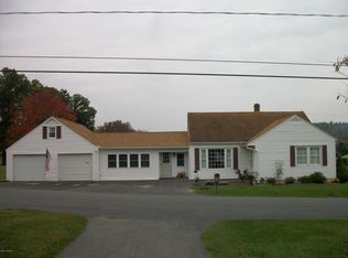 15 Forbes St, Mc Clure, PA 17841