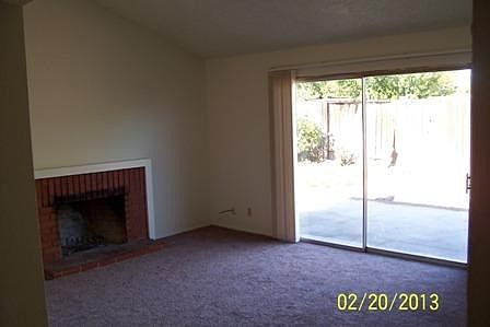 3rd image of 823 Coffey Ct