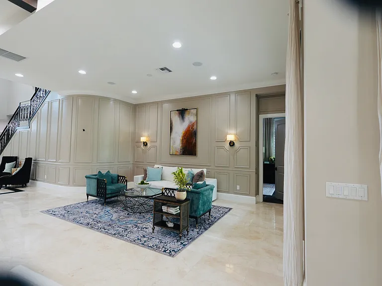 1058 Faulkner Ter — Photo 2