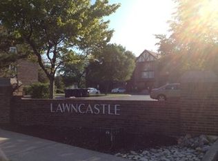 10355 Menard Ave, Oak Lawn, IL 60453