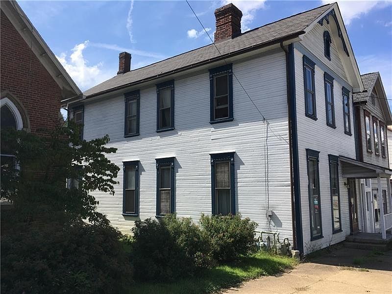 1st image of 414 416 418 Salt St