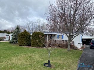 7345 W Wall St, Oak Harbor, OH 43449