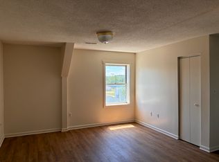713 S Oakwood Ave #308, Beckley, WV 25801