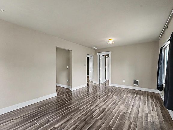 4th image of 14917 W Thorne Ln SW