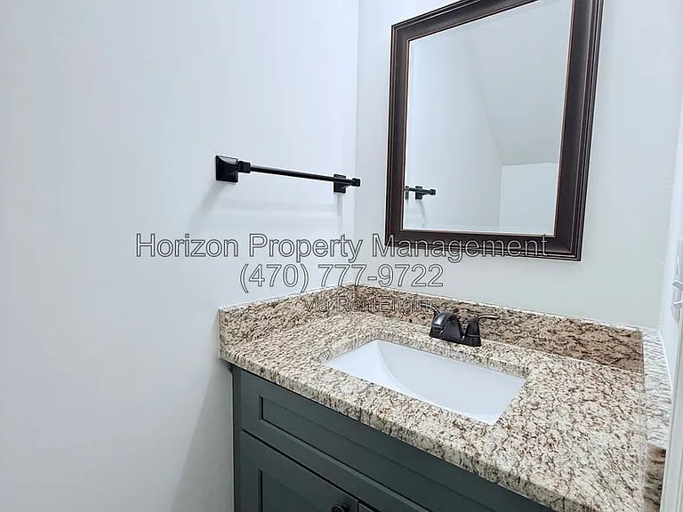 4030 Hidden Hollow Ter #A — Photo 6