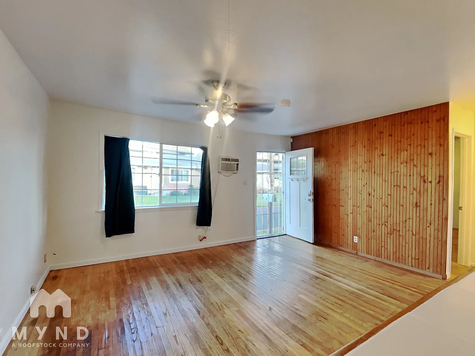 2 bed, 1.0 bath, 720 sqft, $2,250 — Photo 4