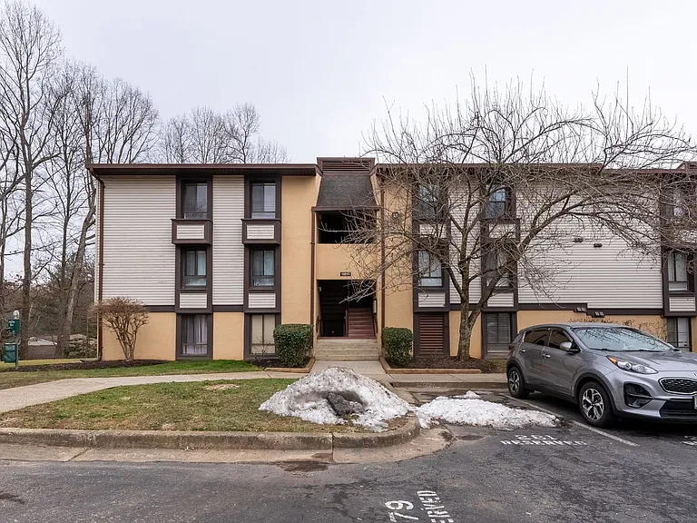 11613 Stoneview Sq #21C — Photo 1