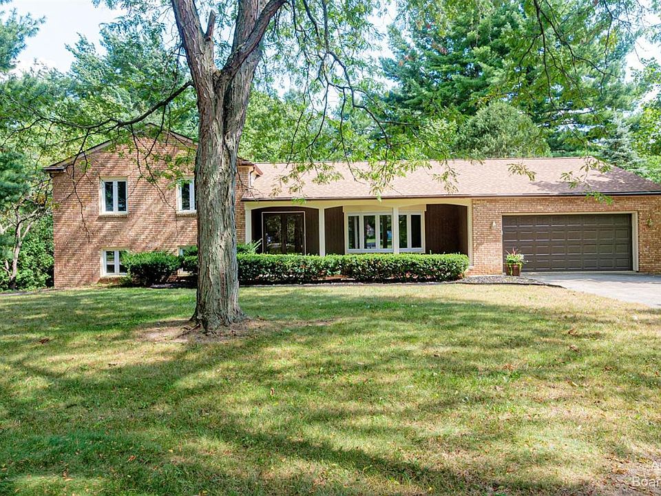 1st image of 5651 Pineview Dr