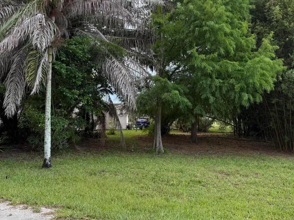 345 Citrus Drive, Loxahatchee Groves, FL 33470