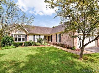 3410 Oxbow Ln, St Charles, IL