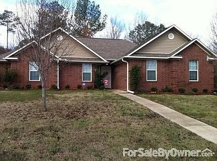 1st image of 527 E Greenfield Dr