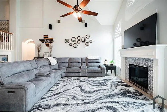 5810 Misty Island Ct — Photo 31