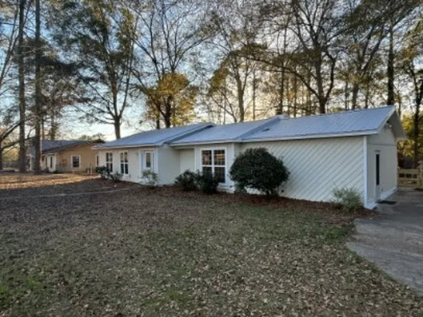 108 Pinecrest Loop, Enterprise, AL 36330