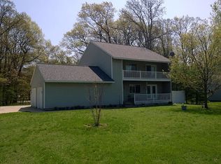 14190 152nd Ave, Grand Haven, MI 49417