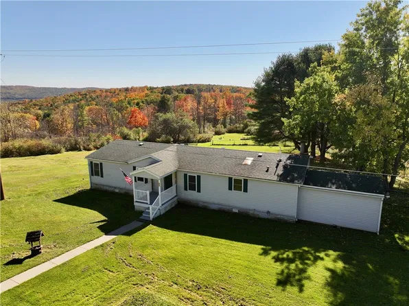 32 Paxton Ln, Candor, NY 13743