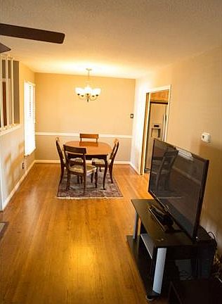 5th image of 7206 Edgerton Dr