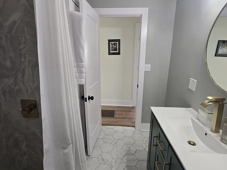 1718 Colleton Ave SE — Photo 16