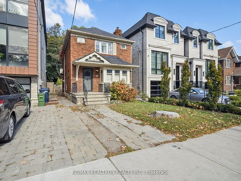 186 Wanless Ave — Photo 2