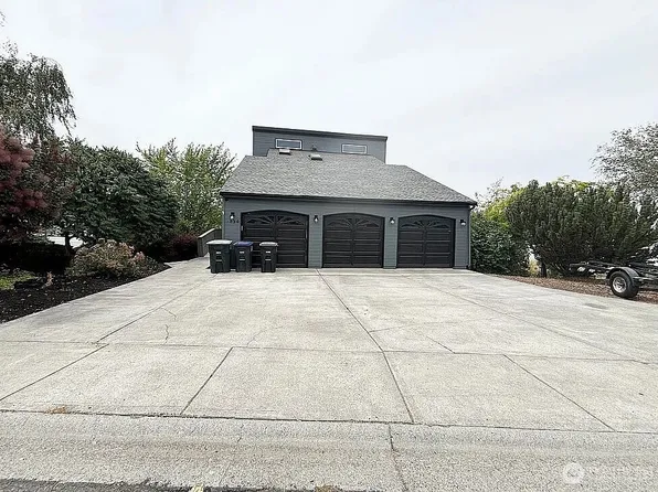 1730 W Marina Drive, Moses Lake, WA 98837