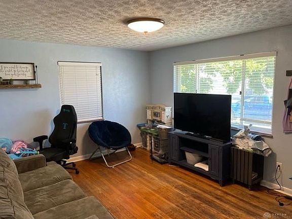 3rd image of 2130 Stegman Ave