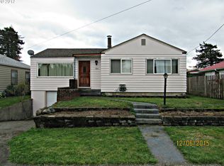 1081 W 9th St, Coquille, OR 97423