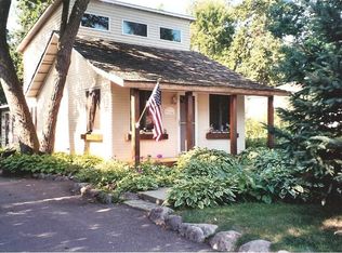 9317 Rhoy Ave, Chaska, MN 55318