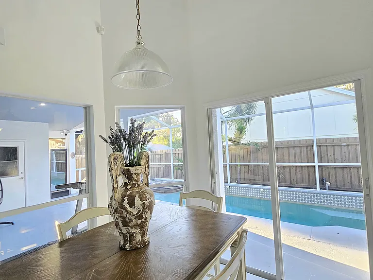 28739 Raleigh Pl — Photo 16