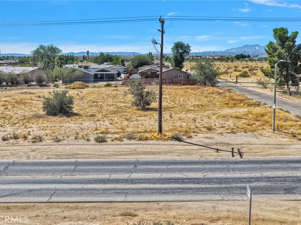 10701 Chamberlaine Way, Adelanto, CA 92301