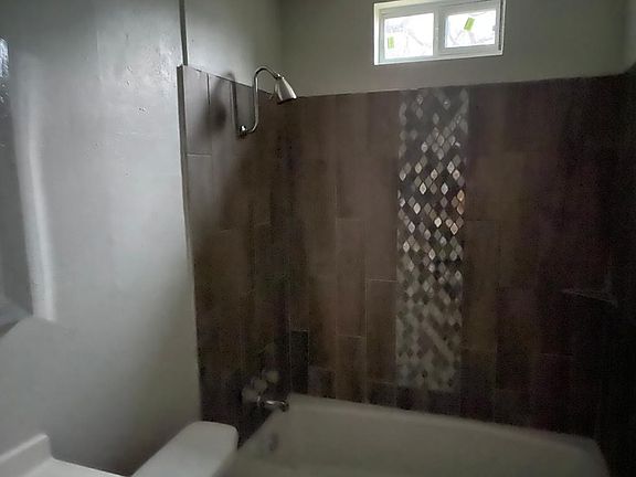 5th image of 3909 Duncan Dr