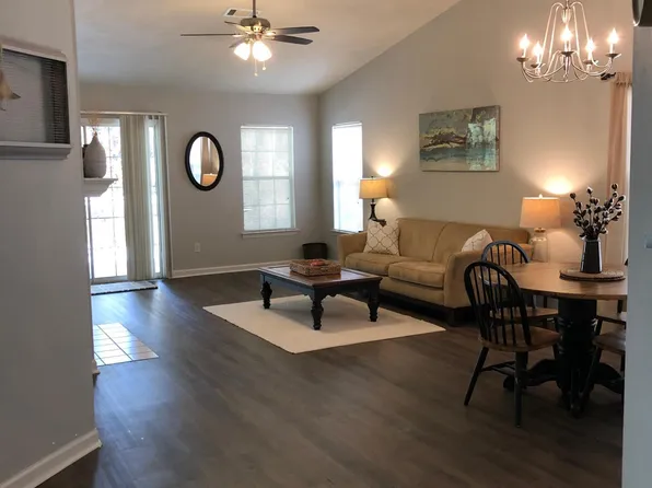 1136 Mosswood Chase, Tallahassee, FL 32312