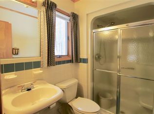 132 Ruggles Rd, Saratoga Springs, NY 12866