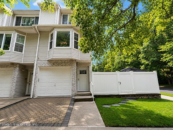2nd image of 11 Halpin Ave