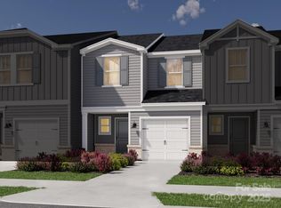 4313 Summit Woods Dr, Charlotte, NC 28216