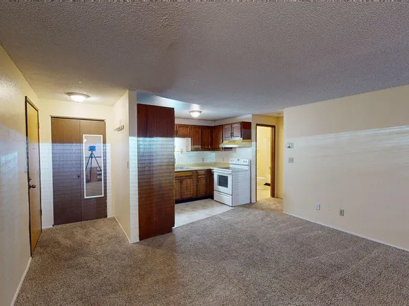 4921 Dartmouth Dr APT 12, Fairbanks, AK 99709